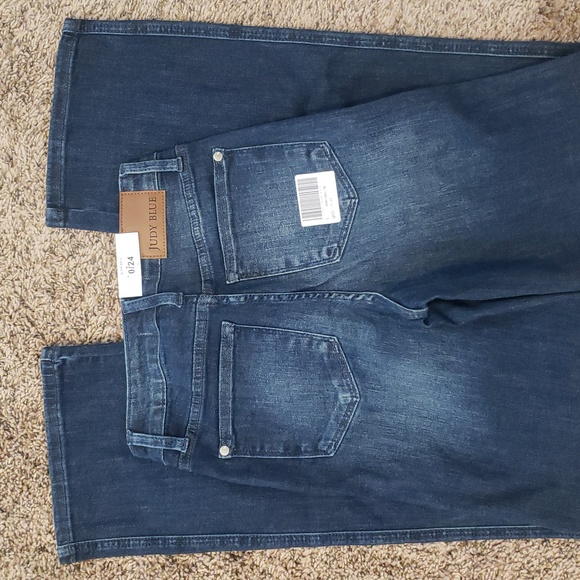Judy Blue Mid Rise Straight Jeans - Sz 0 - NWT #118 - Picture 2 of 3